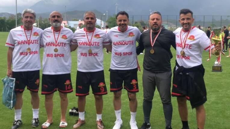 Türkiye Masterler Şampiyonası ikincisi, Muş Kanoute Spor