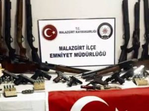 Malazgirt’te Silah ve Mühimmat Operasyonu